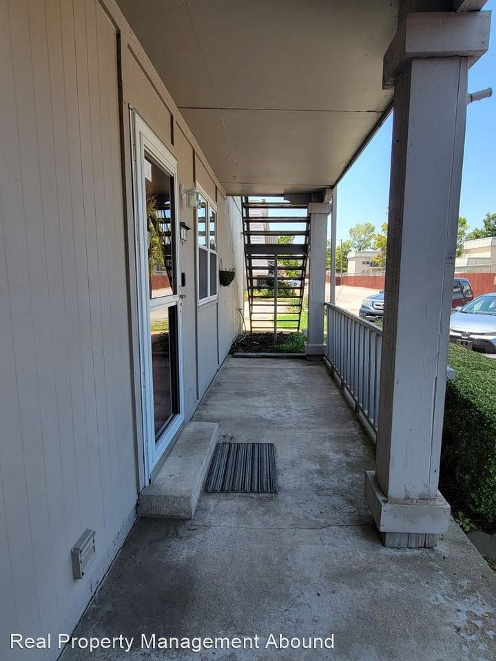 6718 S Lewis Ave #709 - Photo 3 of 50