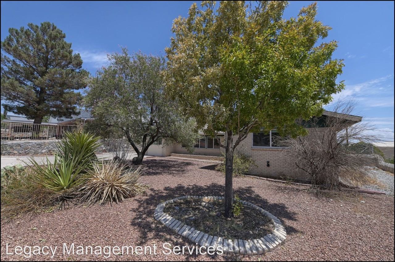 8806 Magnetic St - Photo 3 of 42