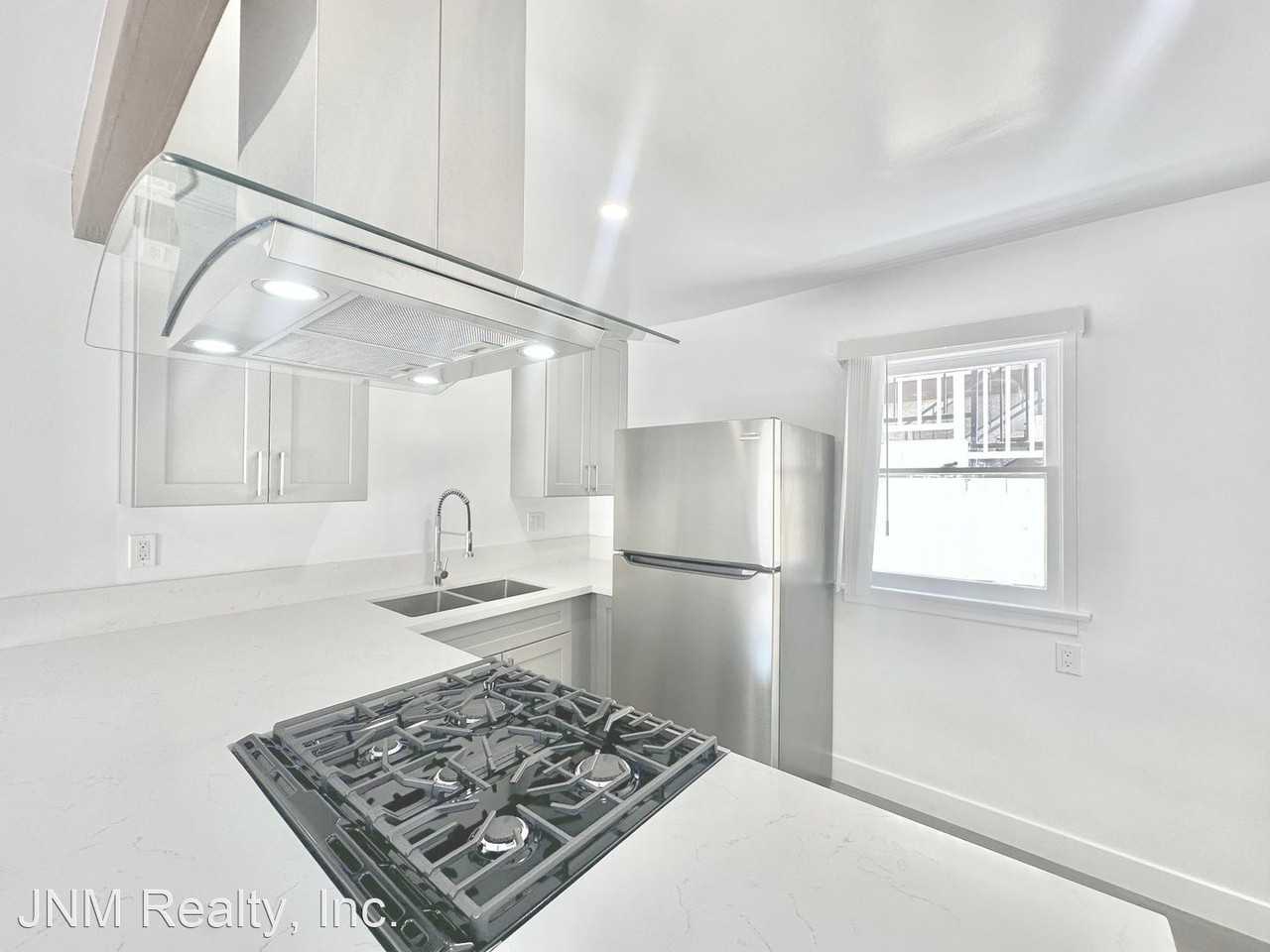 11408 Ohio Avenue - Photo 3 of 11