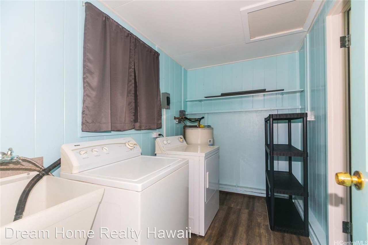 278 Kolekole Dr - Photo 2 of 6