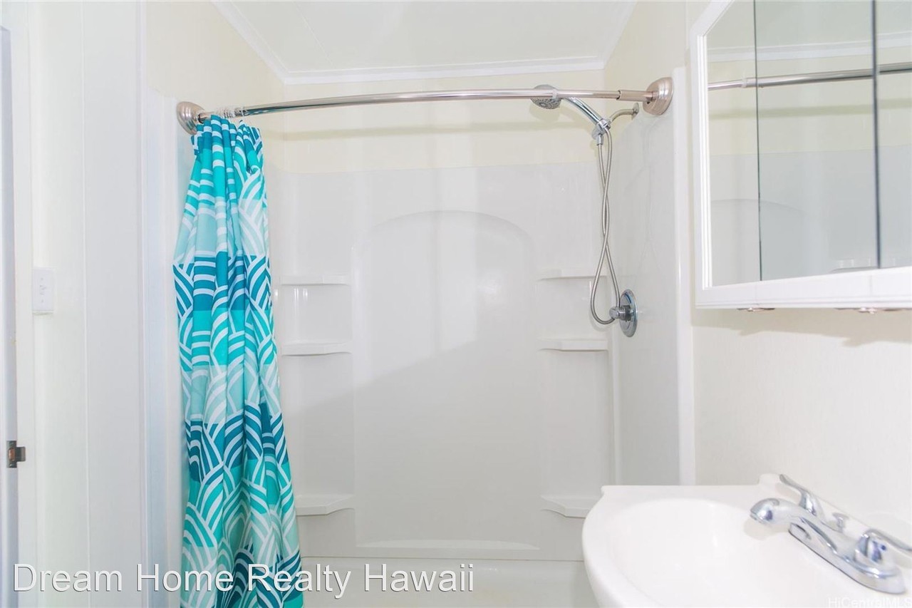 278 Kolekole Dr - Photo 3 of 6