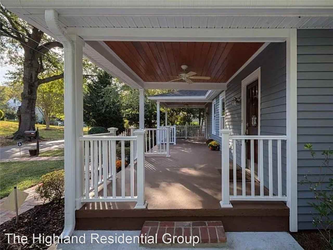 1998 Whittier Ave Nw - Photo 3 of 30