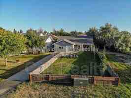 featured image of 3104 E 42nd Ave