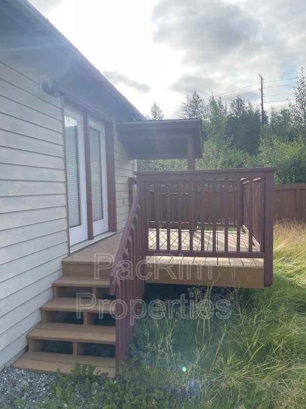 16430 Ondola Cir - Photo 2 of 24