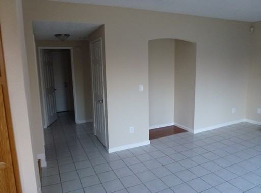 279 Northampton Dr - Photo 3 of 10