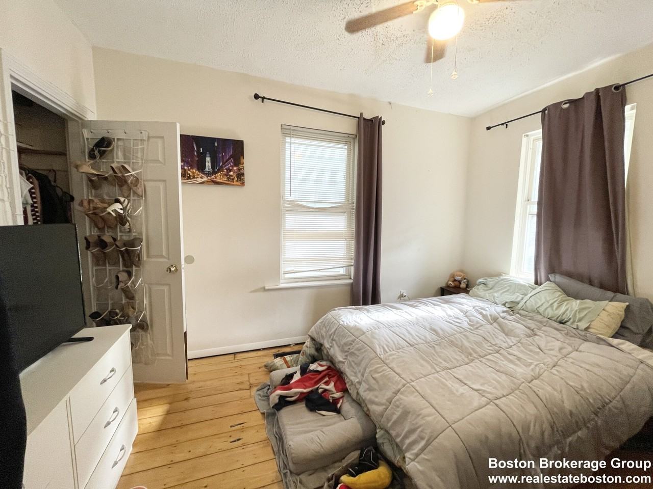 20 Howell St #1 - Photo 7 of 9