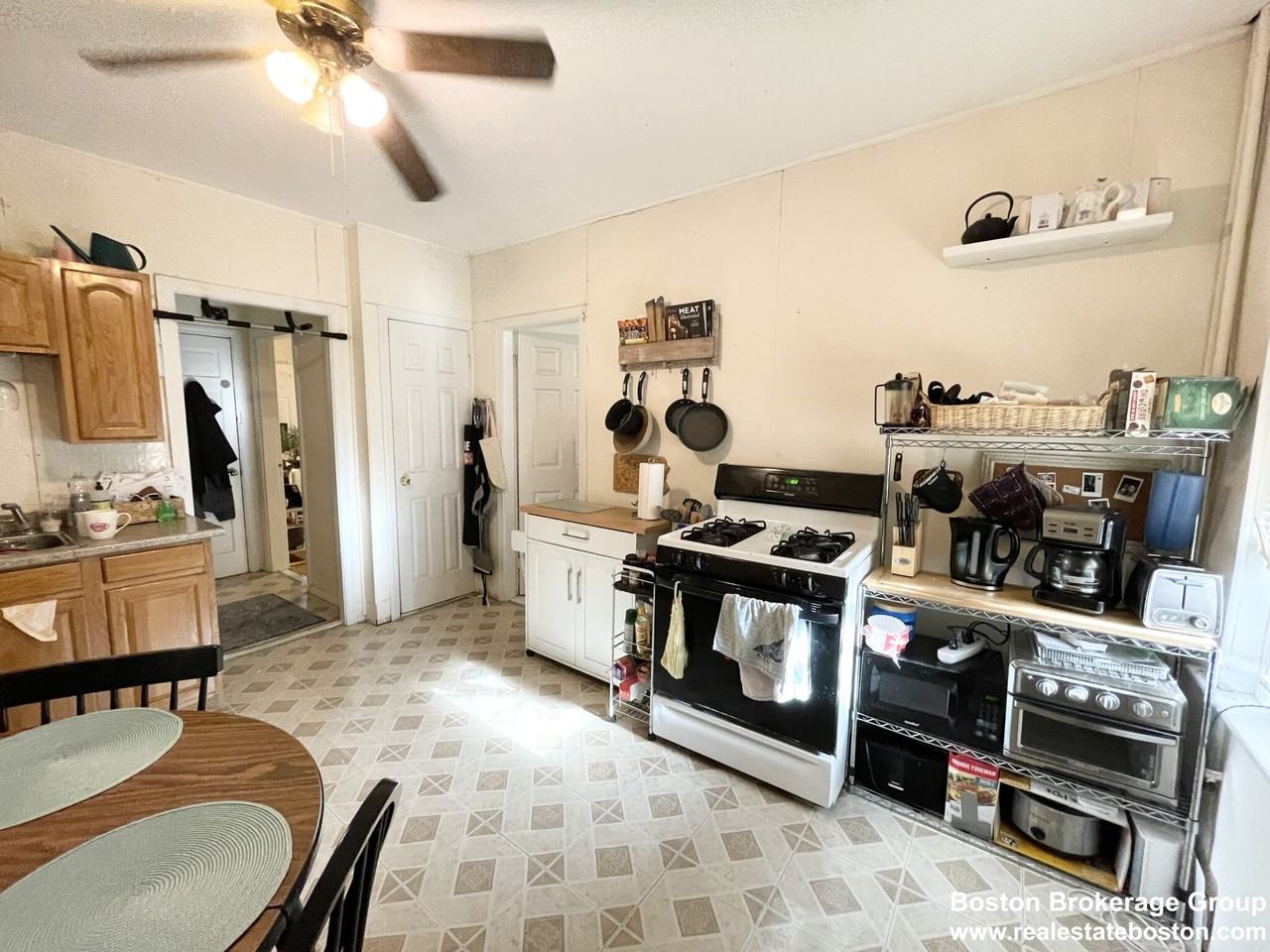 20 Howell St #1 - Photo 2 of 9