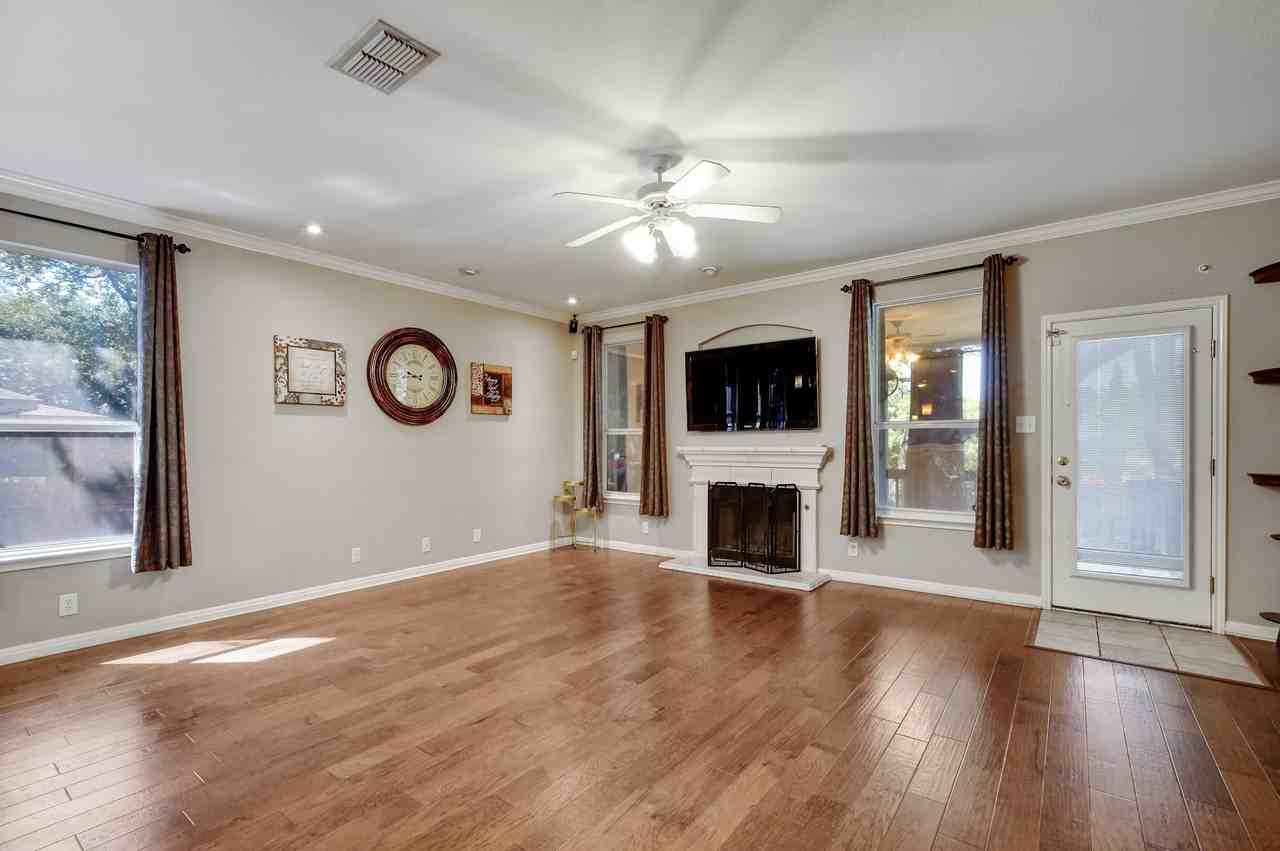 2610 Turquoise Way - Photo 3 of 31