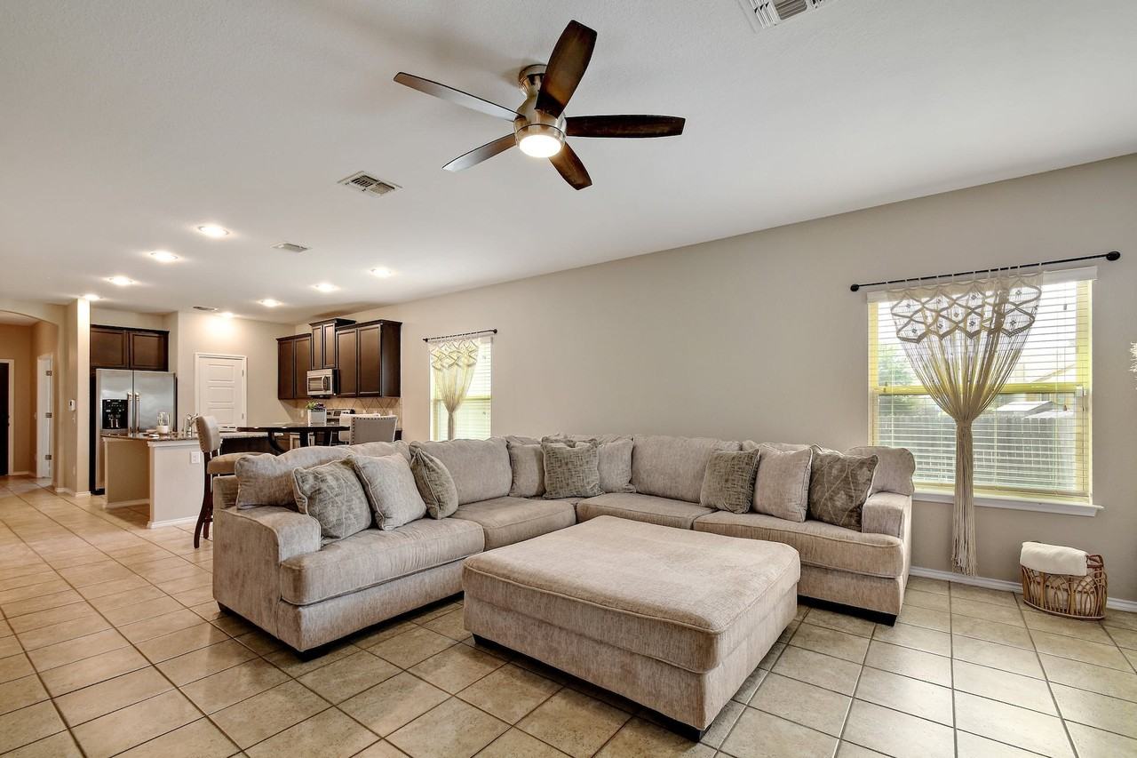 10630 Blue Wolf Pier - Photo 3 of 25