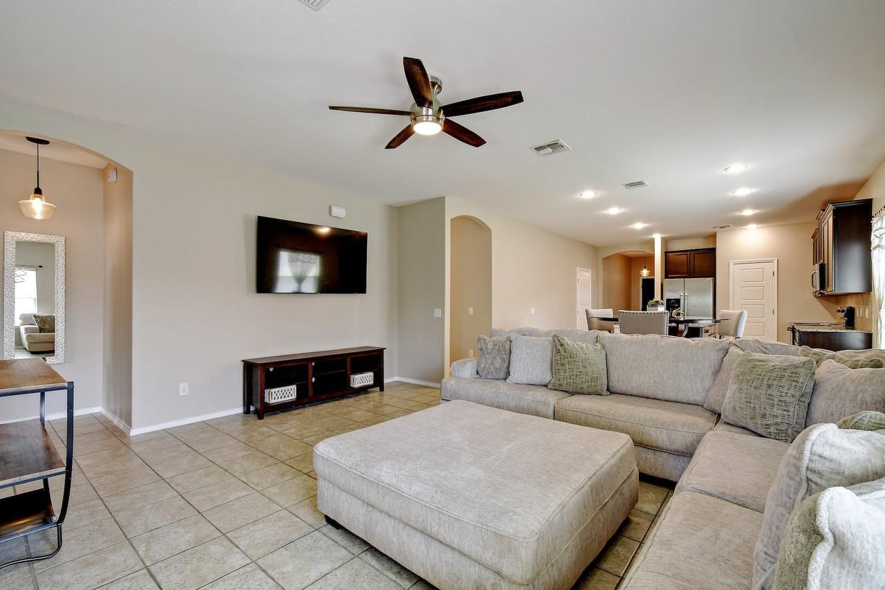 10630 Blue Wolf Pier - Photo 4 of 25