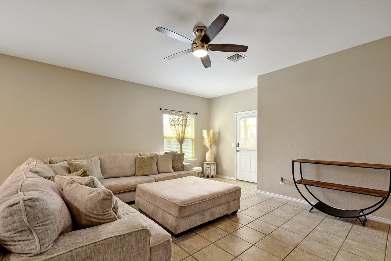 10630 Blue Wolf Pier - Photo 6 of 25