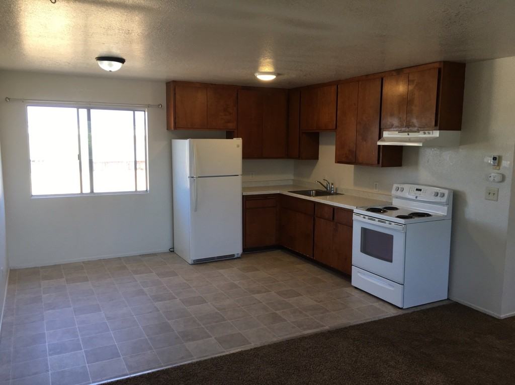 4322 Montgomery Ct #B - Photo 4 of 8