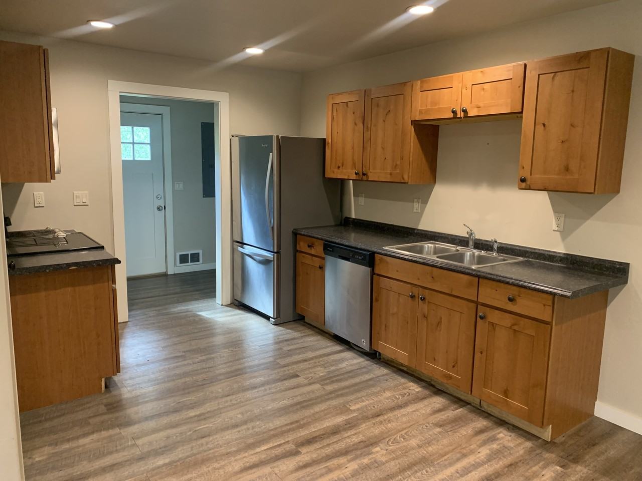 119 E Cottonwood Dr #1 - Photo 3 of 13
