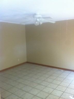 85 W 7th St - Photo 2 of 9