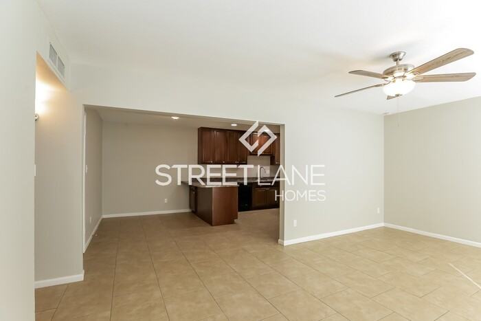 436 W La Jolla Dr - Photo 2 of 14