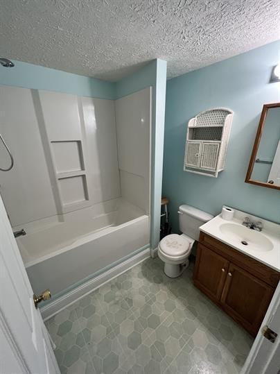 4616 Pulaski Ct - Photo 2 of 20