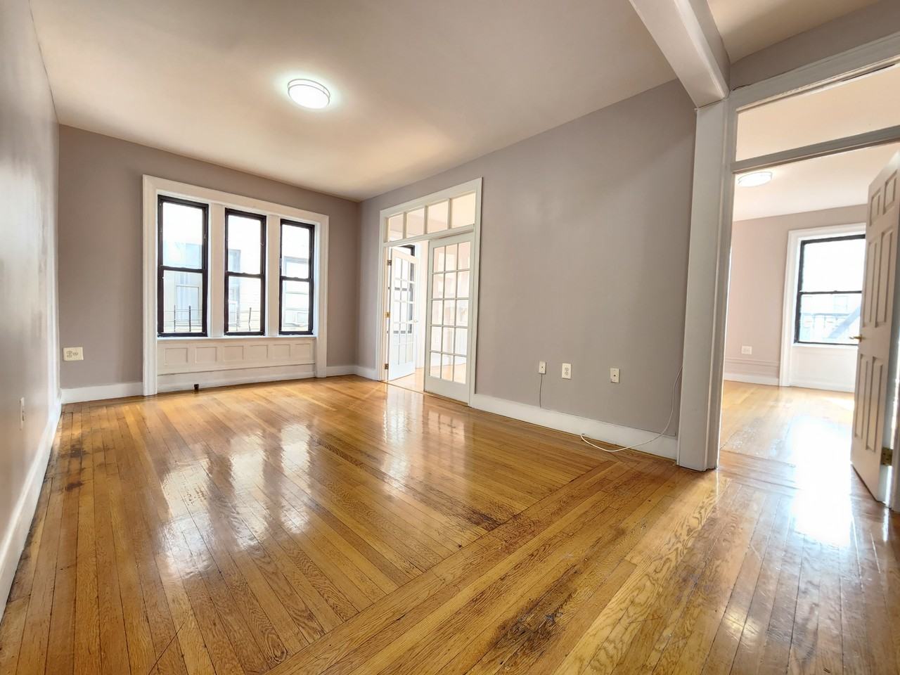 3505 Broadway #52