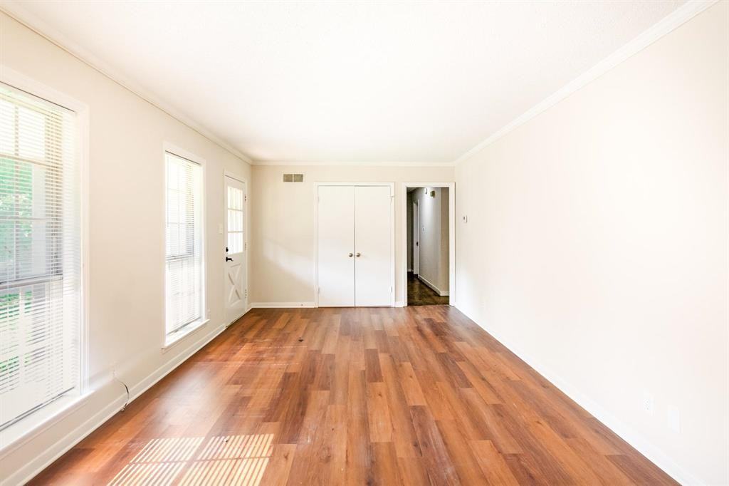 3701 Joslyn St #1 - Photo 4 of 23