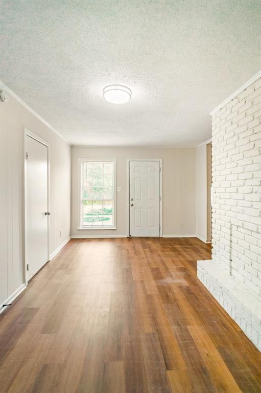 3701 Joslyn St #1 - Photo 5 of 23