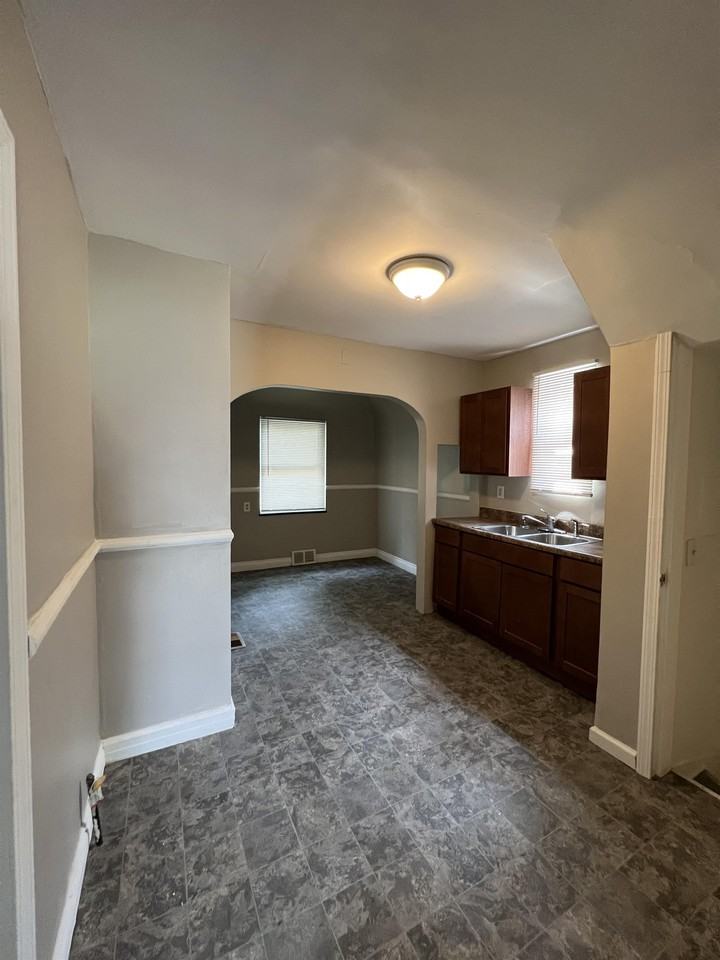 9320 Prest St #1 - Photo 5 of 20