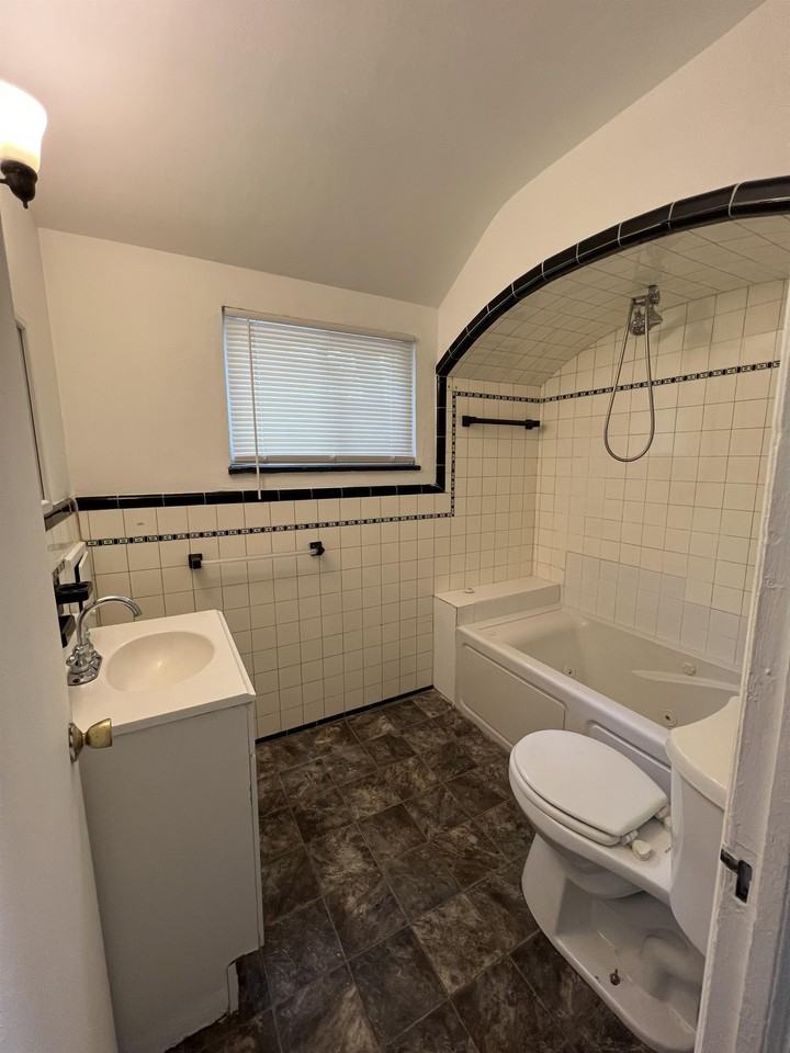 9320 Prest St #1 - Photo 6 of 20