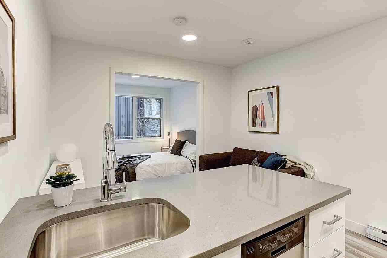 4530 Avenue Coloniale - Photo 6 of 20