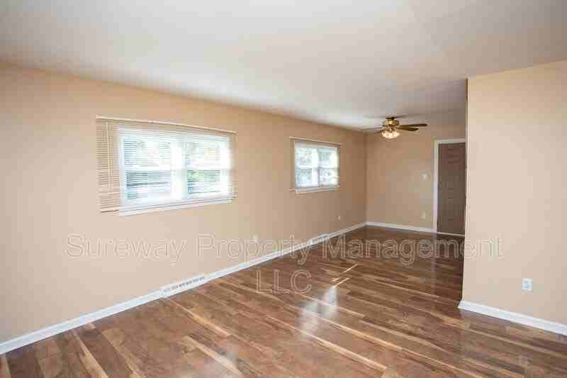 211 Princeton Ave - Photo 3 of 50