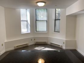 109 Queensberry St #B - Photo 1 of 1