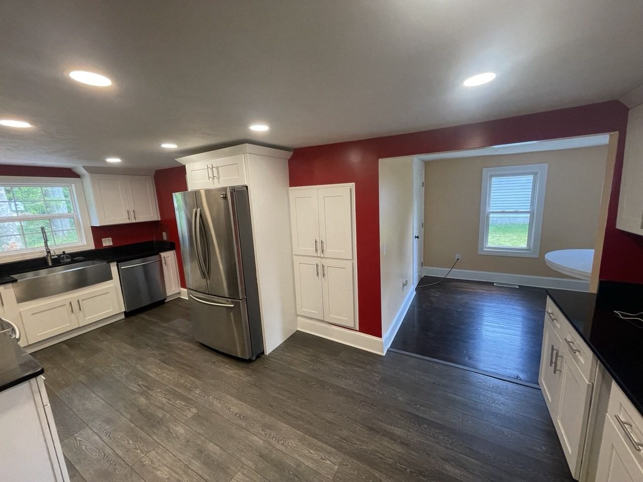 3975 Klein Avenue - Photo 3 of 18