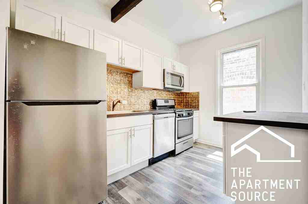 2635 S Princeton Ave #3R - Photo 2 of 20