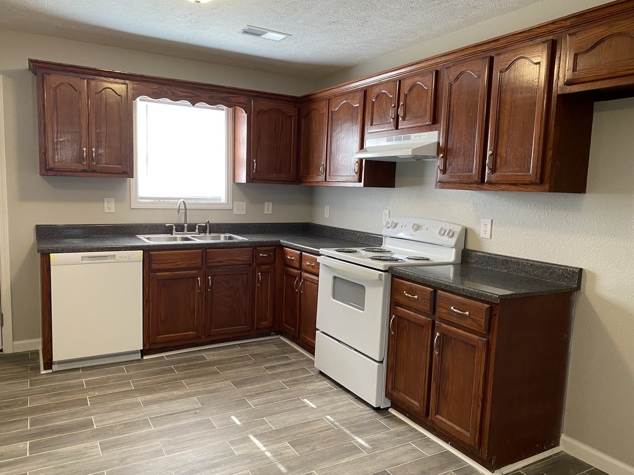 61 N Craves Cir #NA - Photo 2 of 10