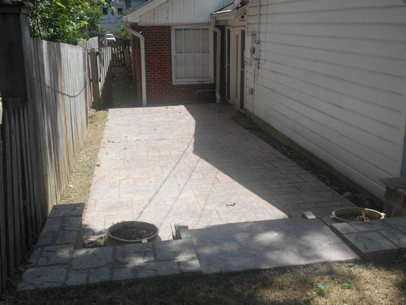 5200 G St - Photo 2 of 13