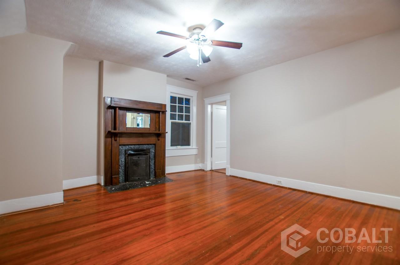 1326 North Ave NE - A #A - Photo 2 of 21