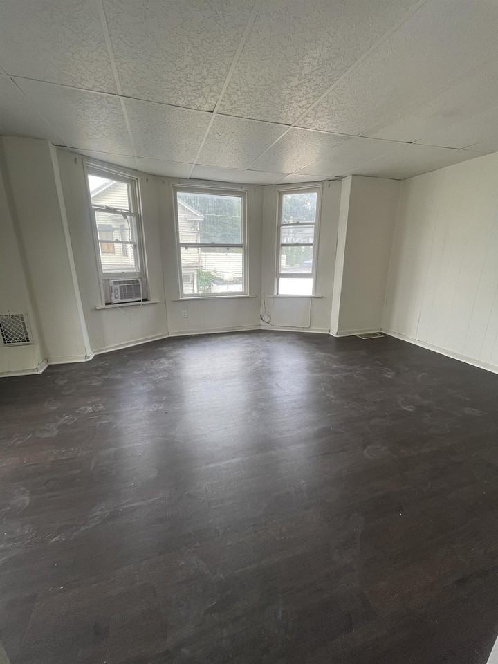 224 - 226 State Street - 2 #2 - Photo 5 of 9