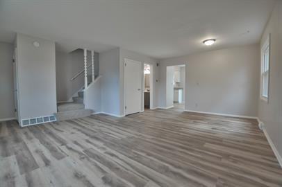 5042 N 106th St - Photo 2 of 25