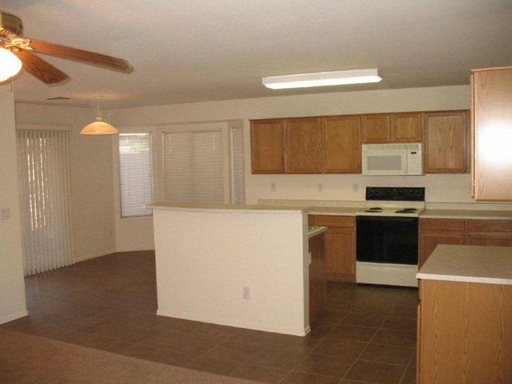 5174 W Belmont Ave - Photo 2 of 5