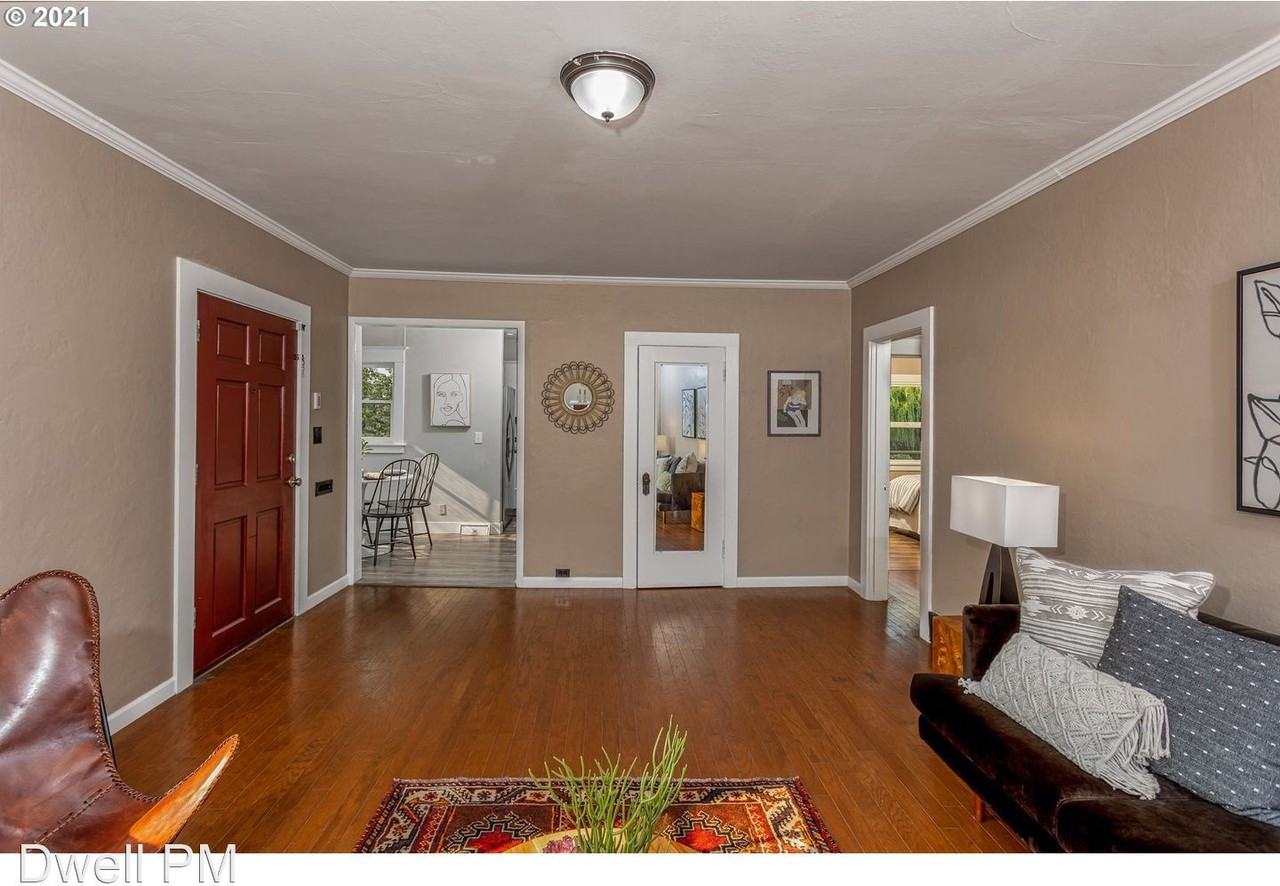 7034 Ne Grand Ave - Photo 3 of 23