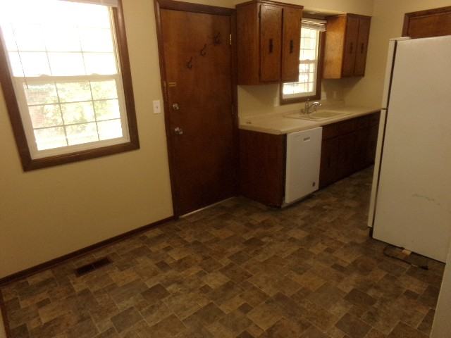 BCR 2854 Sumner - Photo 6 of 7