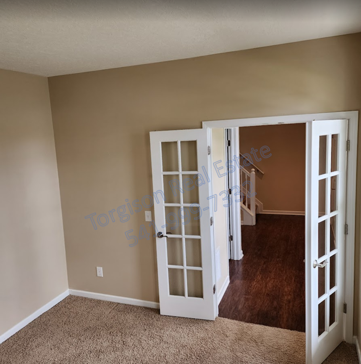 5828 Trail Creek Drive - Photo 4 of 26