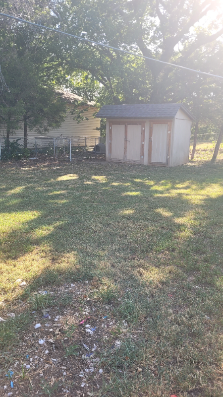 313 N Madison Ave - Photo 3 of 12