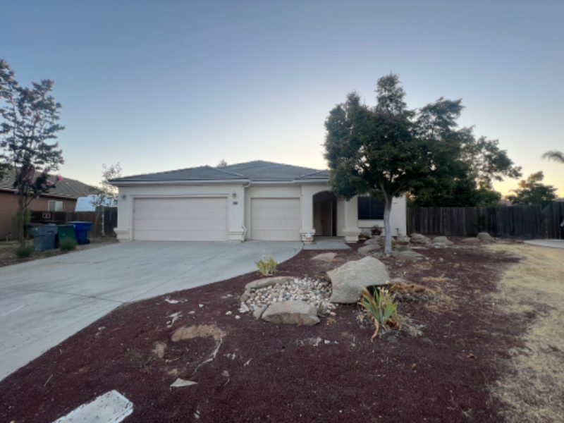 7563 N Carnegie Ave - Photo 2 of 19