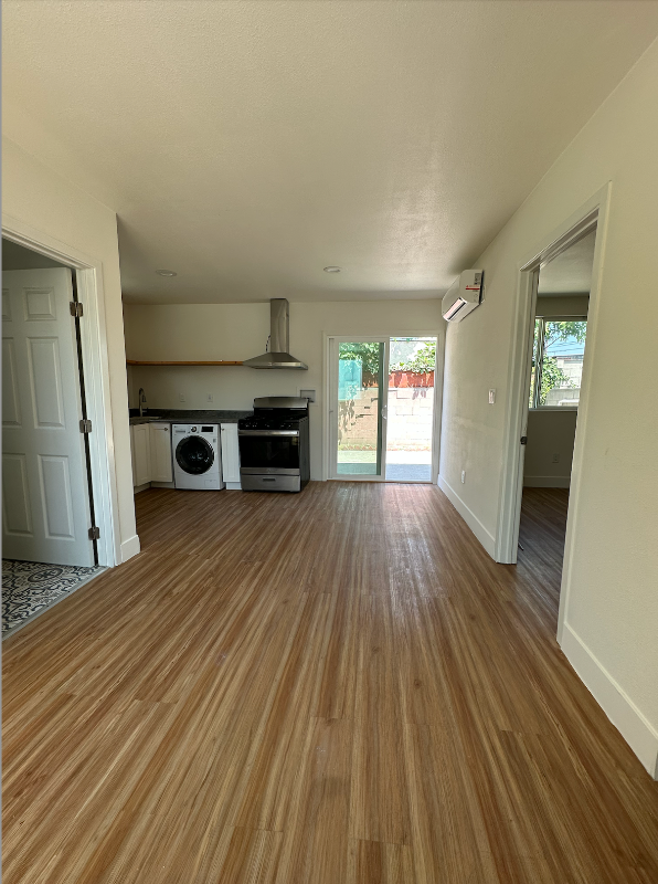 5856 Arlington Ave - Photo 3 of 8