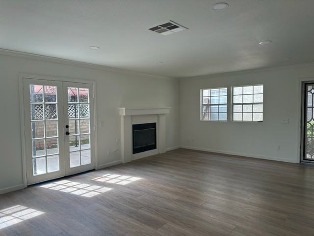 1004 Sumner Pl #1 - Photo 3 of 31