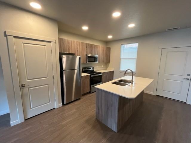 622 Fillmore St #207 - Photo 6 of 30