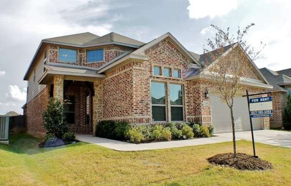 2528 Open Range Dr - Photo 2 of 42