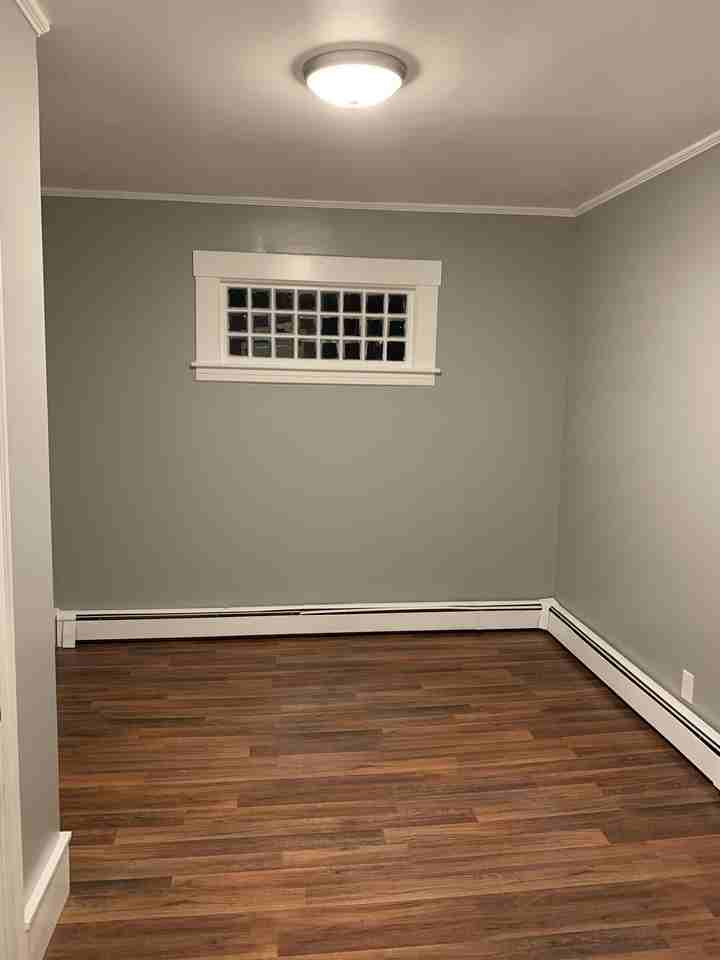 16 Greenwood St #2 - Photo 5 of 9