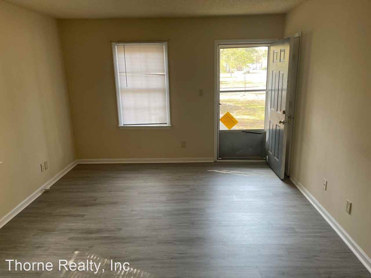 2259-2261 Sherwood Avenue - Photo 2 of 16