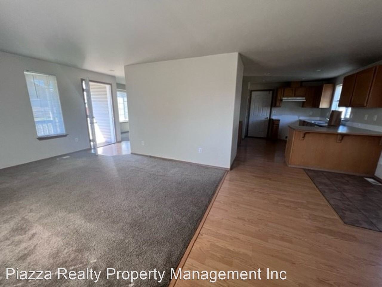 445/447 Klinger Street - Photo 3 of 22