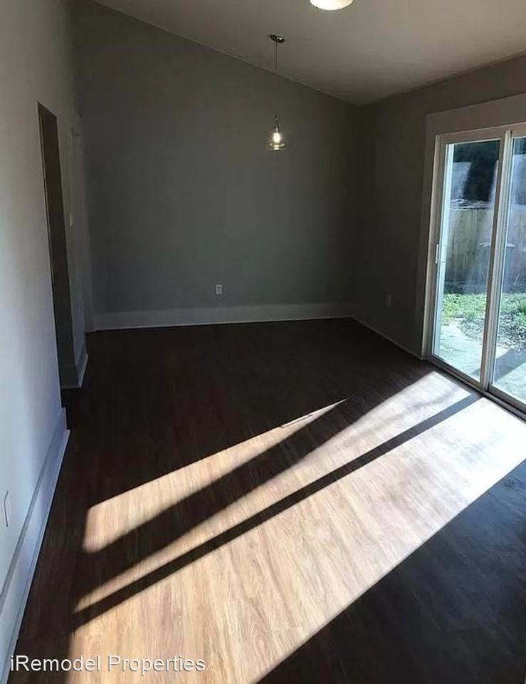 10209 Ronald Dr - Photo 3 of 9