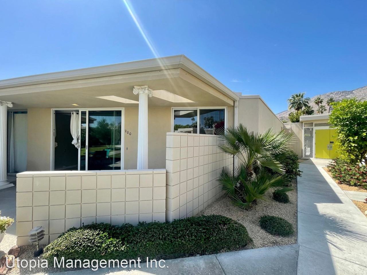 200 Camino Norte - Photo 2 of 33